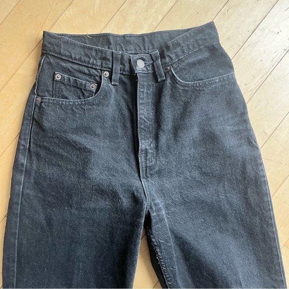 Levi’s Black High Waisted Tapered Jean - Picture 7 of 8